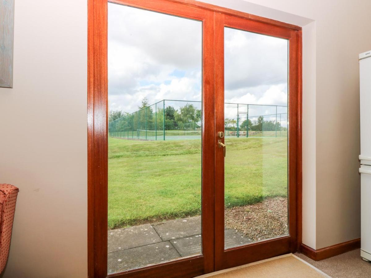 Courtyard Cottage دَنز المظهر الخارجي الصورة